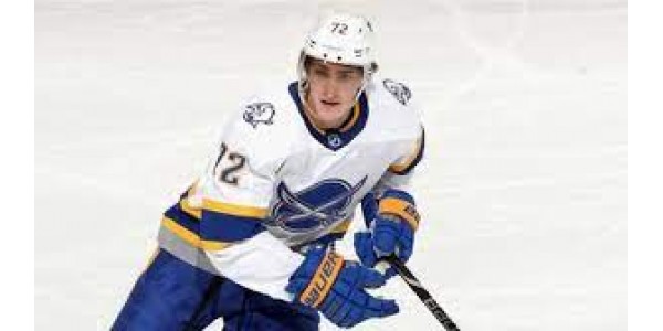 Tage Thompson får ett kontrakt på 50 miljoner dollar
